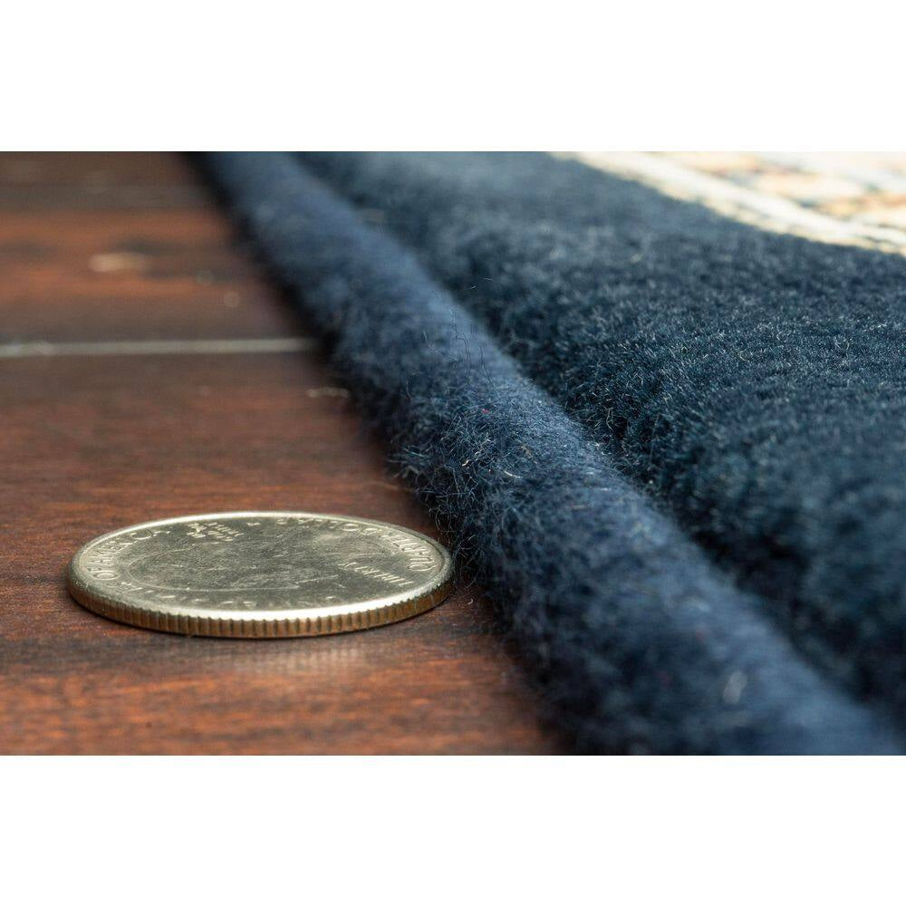 Nicholson Blue/Ivory 2 Ft. X 8 Ft. Indoor Runner Rug